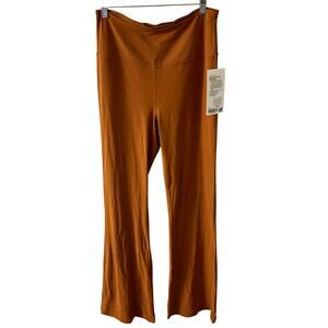 Lululemon Groove Super High-Rise Flare Pant Nulu 10 Women’s Butternut Brown